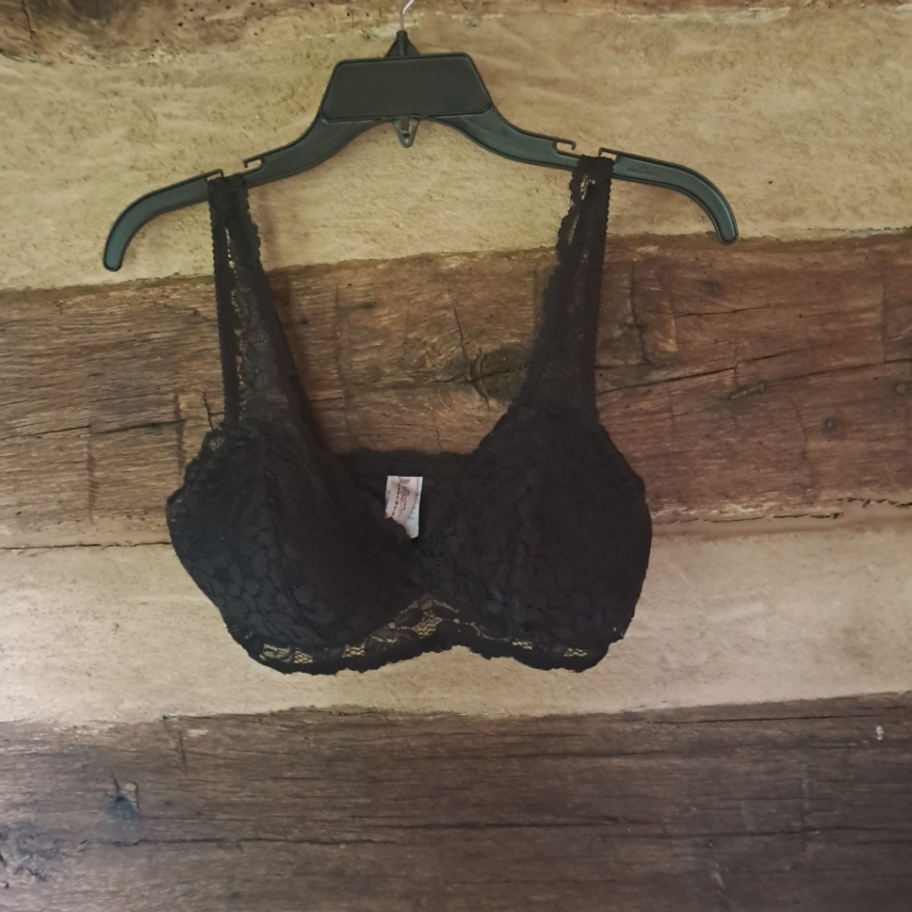3/$12 Shear Shapewear Black Lace Bralette Size Medium